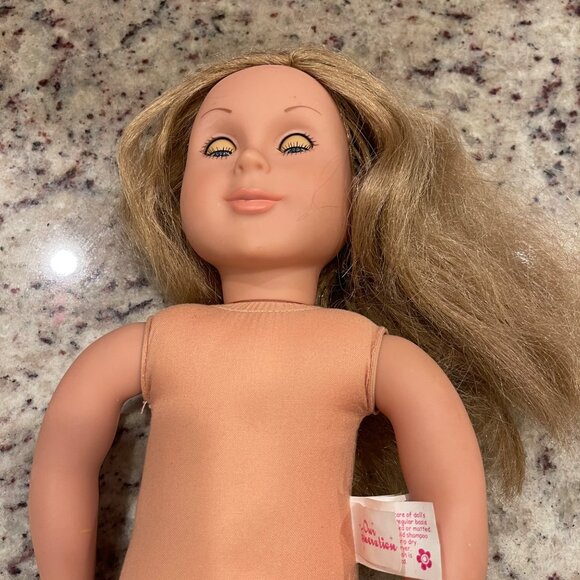 Our Generations 18" Blonde Doll by Battat Articulating Limbs - Picture 2 of 13